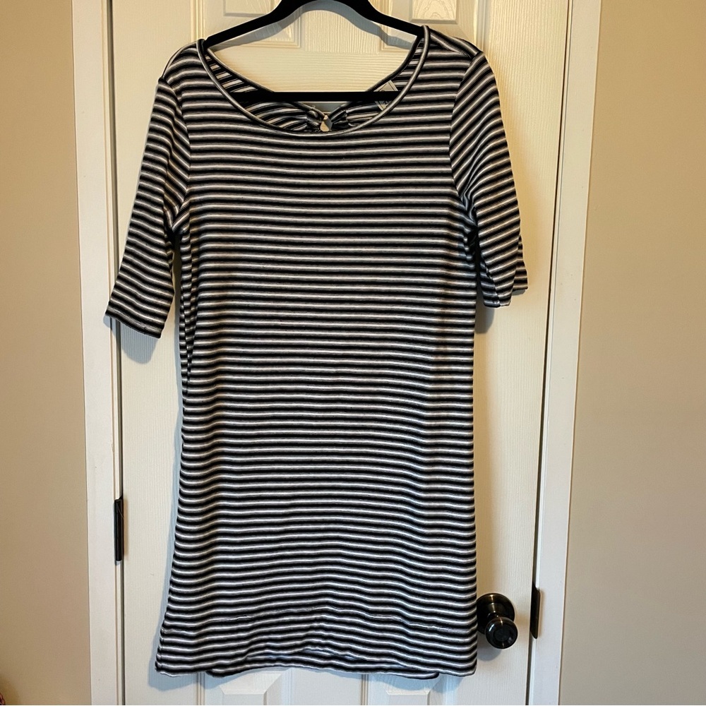 We The Free Black and White 3/4 Sleeve Dress